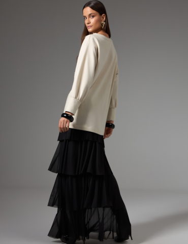 Blusa Alongada em Moletom com Pedrarias