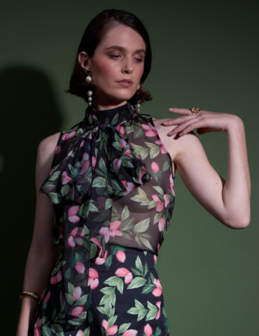 Blusa Floral com Amarração