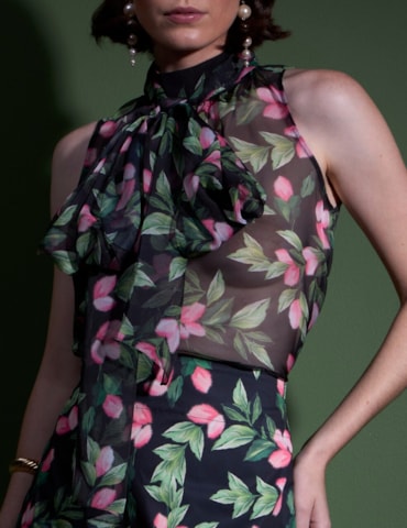 Blusa Floral com Amarração