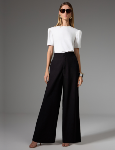 Calça Pantalona com Bolsos