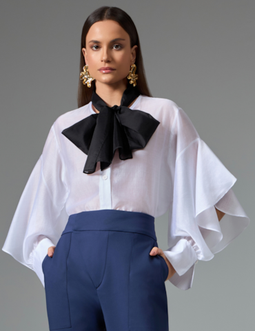Camisa com Babados e Amarração