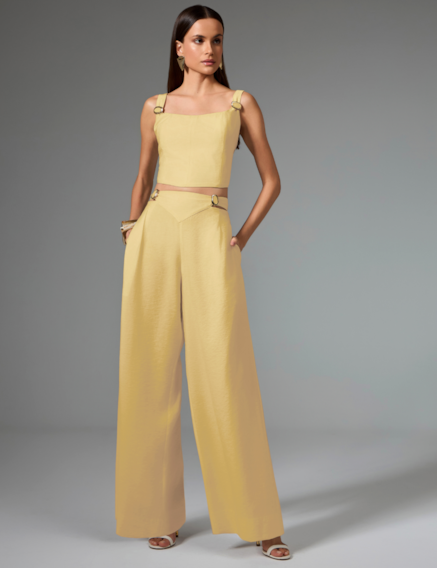 Conjunto com Cropped e Calça Pantalona Conjunto com Cropped e Calça Pantalona