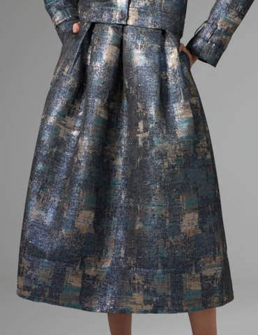 Saia Midi Evasê em Jacquard
