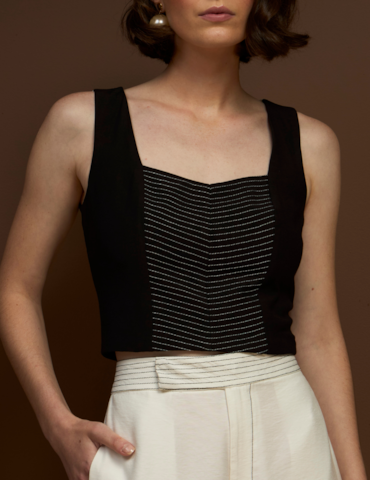Top Cropped Bicolor Pespontado