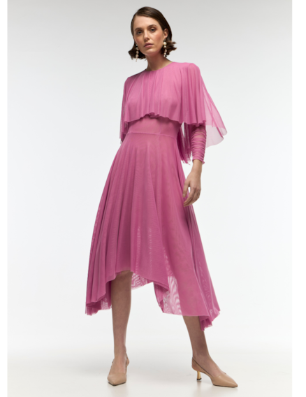 Vestido em Tule com Capa Vestido em Tule com Capa
