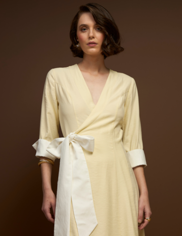 Vestido Midi Bicolor Transpassado